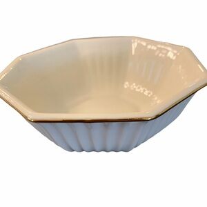 Lenox Cream Octagonal Fluted Bowl